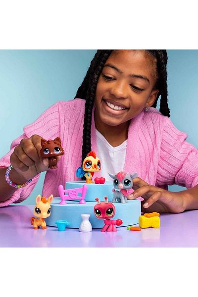 PeriYedi مجموعة مجسمات صغيرة تحت عنوان المزرعة من Littlest Pet Shop مكونة من 5 قطع