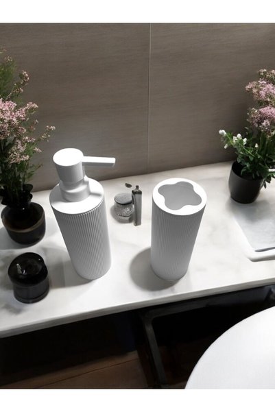 vesplast Modern Round Bathroom Set: Liquid Soap Dispenser and Toothbrush Holder WHITE