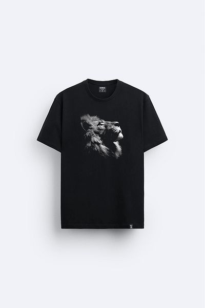 Darkia Μαύρο T-shirt με στάμπα Lion Lion Relaxed Fit Crew Neck