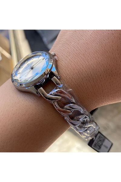 Reward Silver Colored Women's Wristwatch - Small Case, Steel