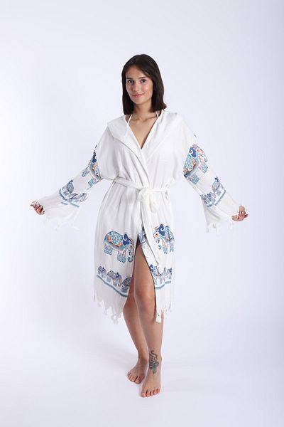 SEMTEKSTİL Bamboo Viscon Bathrobe - Patterned and Pocketed, Beach, Sauna, Bath and Holiday Concept