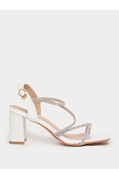 Styli صنادل بكعب عريض وشريط لامع