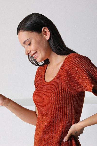 Ferraro Tricot de damă portocaliu cu gât rotund și talie cu șnur