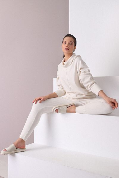 Ferraro Women's Ecru Pocketed Slim Leg Cashmere Knitwear Trousers