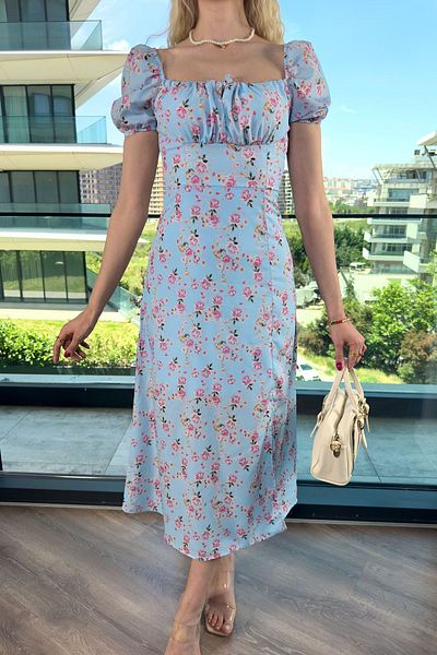 Kir Rochie cu fermoar la spate cu model de trandafiri