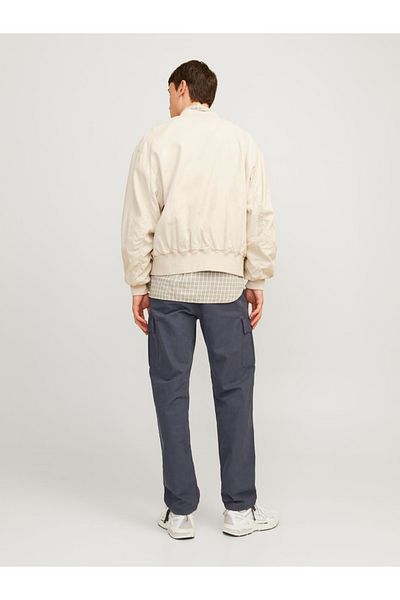 Jack & Jones Solid Relaxed Fit Cargo Pants