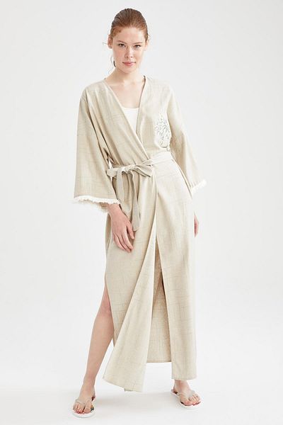 DeFacto Beigefarbener Sommer-Kimono aus Leinen mit Moss-Stickerei und Quastengürtel für Damen V3090AZ21SM