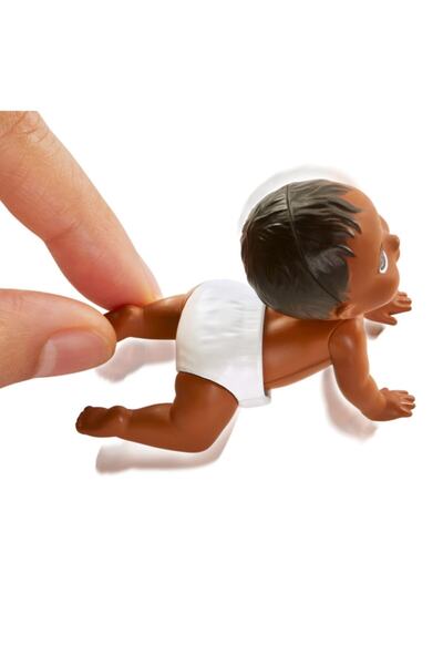 Barbie Bebek Bakıcısı Özellikli Minik - Emekleme Ve Oyun Zamanı Ghv85
