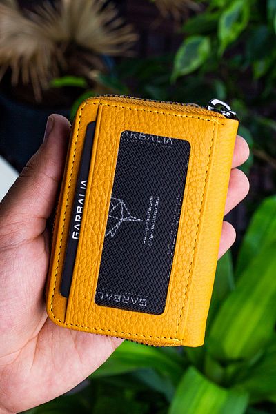 Garbalia Clovis Genuine Leather Zipper Lockable Accordion Mustard Yellow Card Holder
