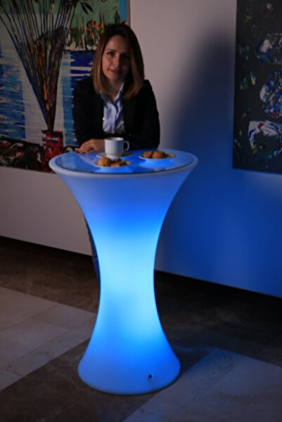 May Konik Bistro Masa Işıklı Bistro (ŞARJLI)