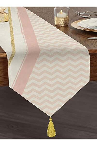 Realhomes عداء مثلث من الشنيل مطبوع رقميًا مع رسم هندسي ذهبي مفصل على خلفية م...