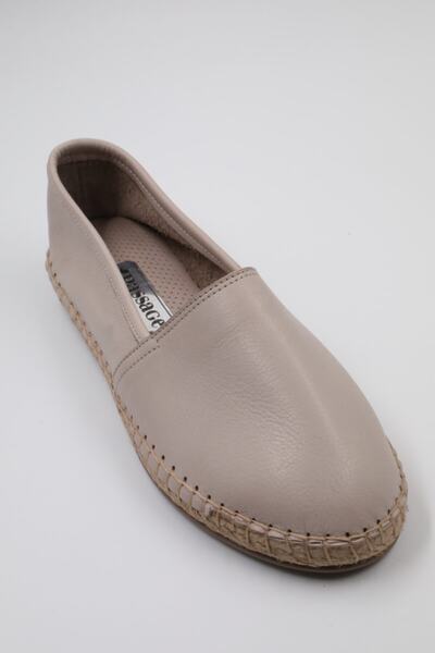 PASSAGE SHOES 4019 Бежеві шкіряні жіночі взуття для щоденного використання