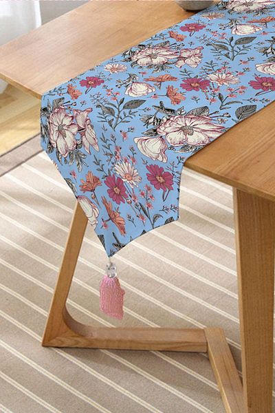 Realhomes Fundal albastru Daisy & Rose Design Digital Printed Modern Chenille Chenille Triunghi Runner