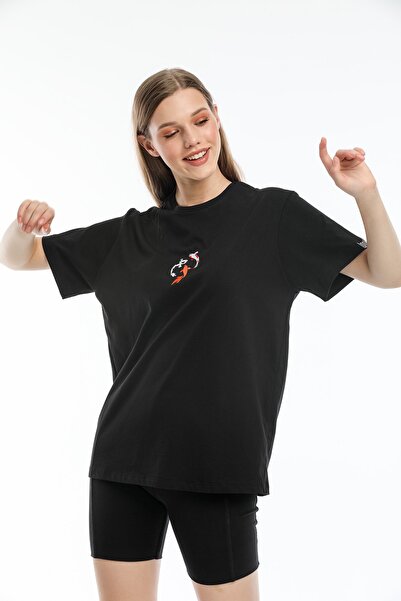 Argentum Look Black Koi Fish Embroidered 100% Cotton Women's T-Shirt