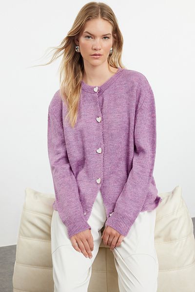 Trendyol Collection Fliederfarbene, weich strukturierte Strickjacke mit Juwelenknöpfen und Strickjacke TWOAW22HI0044
