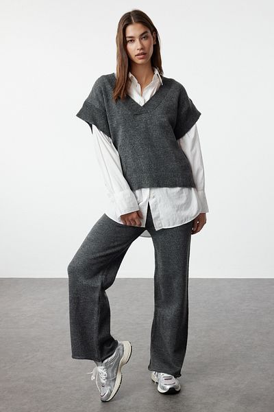 Trendyol Collection Puha textúrájú antracit kötöttáru készlet - TWOAW24AU00042
