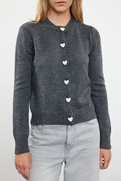 Trendyol Collection Weich strukturierter Strick-Cardigan in Anthrazit – Juwelenknopf, Jackenoptik TWOAW22HI0044
