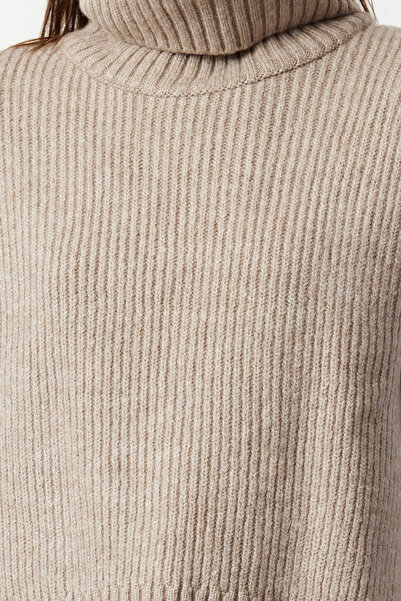 Trendyol Collection Turtleneck Mink Knitwear Sweater - Soft Texture Twoaw25Sv00014