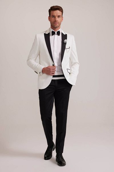 Ysf Men's Cream Swallow Collar Slim Fit Groom Suit