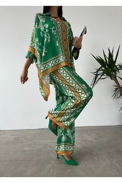 Butik Satin Comfortable Cut Suit Set