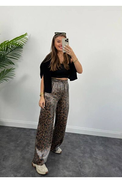 Butik Beyza Shiny Fabric Leopard Pants