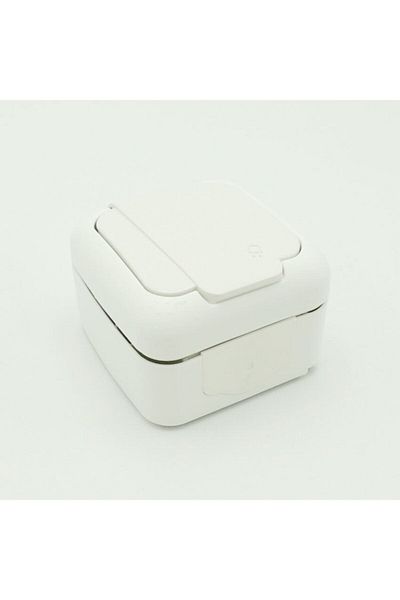 VİKO Palmiye Surface Mounted Covered Grounded Socket White