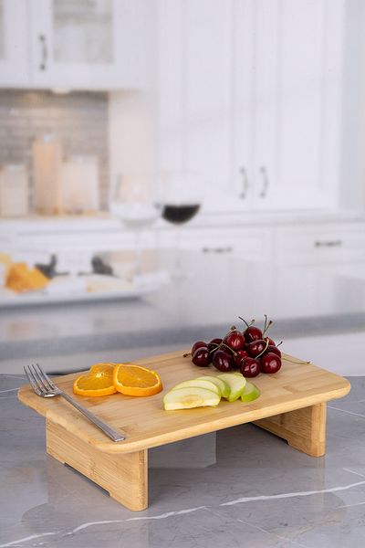 Lizzy Bamboo Chopping and Cutting Board - Standing Presentation Board