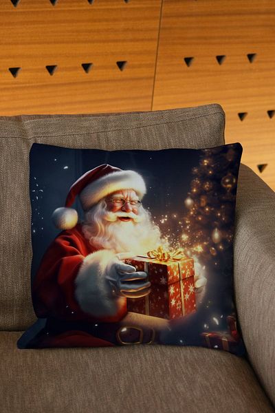 Şah Dekor New Year's Themed Red Yellow Colored Digital Printed Throw Pillow Cover with Santa Claus and Gift Box Figure