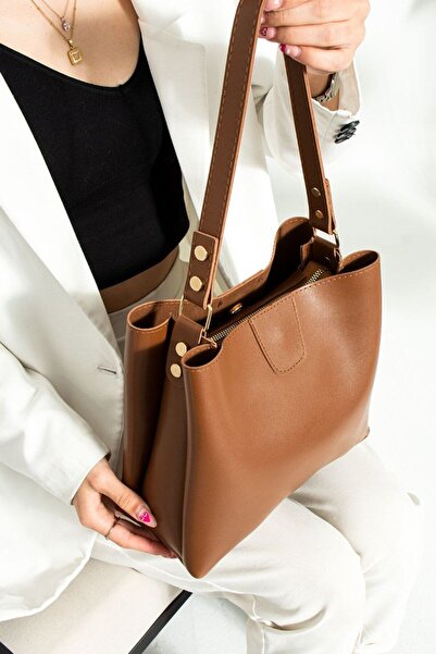 ARTON Women's Tan Three Compartment Hand and Shoulder Bag