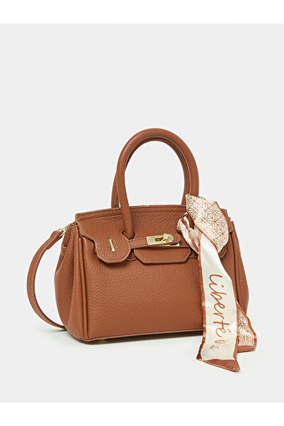 Styli حقيبة معدنية مع تفاصيل وشاح