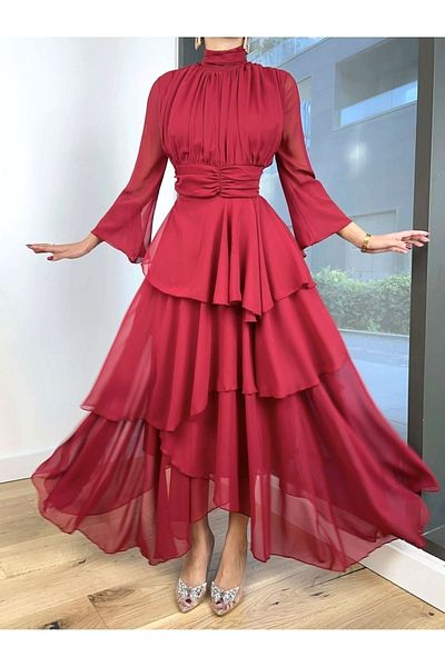 Afiş Butik Rochie plisată cu mâneci din tul din șifon burgundă