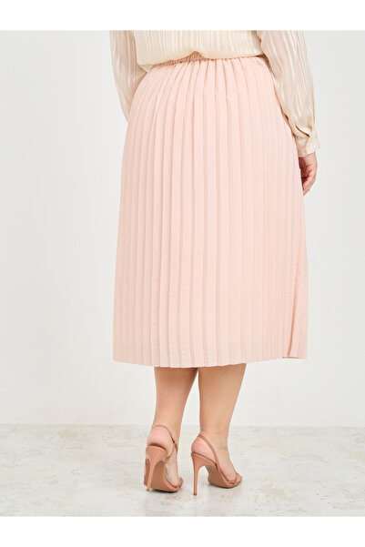 Styli Plus Size Pleated Midi Skirt