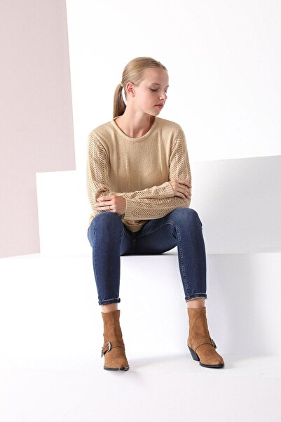 Ferraro Women's Beige Round Neck Knitwear Sweater