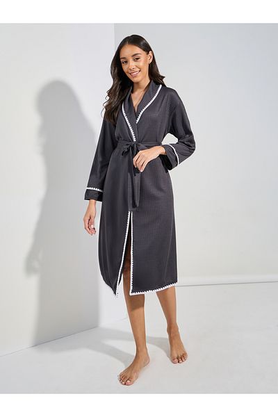 Styli Contrast Stitch Edge Waffle Robe