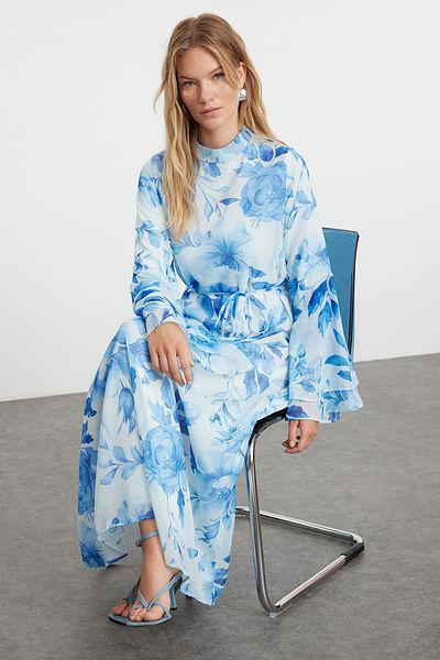 Trendyol Modest Φόρεμα μπλε σιφόν με λουλουδάτο μοτίβο - με υφαντή επένδυση TCTSS24EB00276