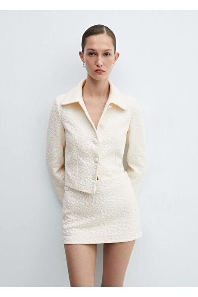 MANGO Woman Strukturierte Jacke mit Knöpfen