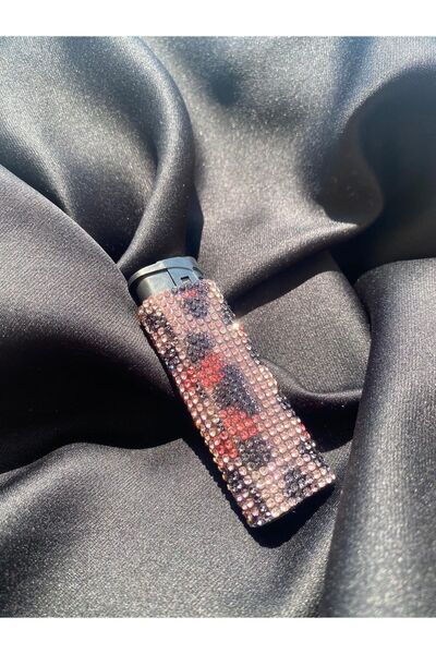 Zey Desing KIRMIZI LEOPAR DESENLİ TAŞLI ÇAKMAKLAR (DOLUMU YAPILABİLMEKTE RÜZGARA KARŞI DAYANIKLI )