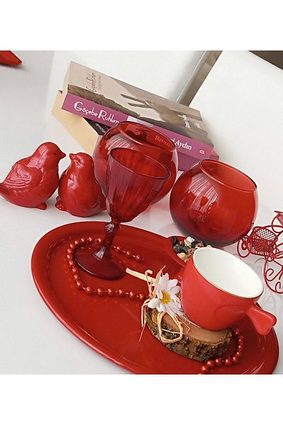 AZRAM HOUSE Decorative round single person red presentation tray