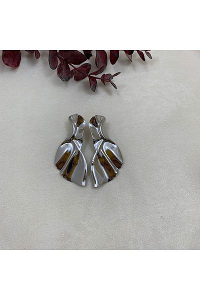 Piaro Collection Scrunch Plate Earrings