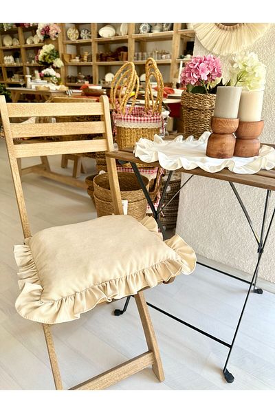 Decamor home Καρέκλα μαξιλαριού με βολάν σε χρώμα βανίλια - Αδιάβροχο