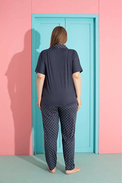 Pijamoni Milan Kumaş Büyük Beden Gömlek Yaka Kısa Kollu Kadın Pijama Takımı