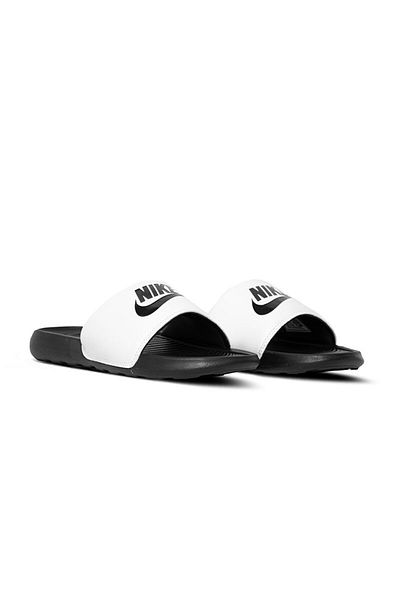 Nike VICTORI ONE SLIDE - قالب قطع مريح