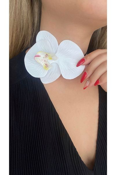 Âlâ Atelier Lace Up Fabric Orchid Flower Choker Necklace Rose Necklace