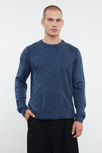 Trendyol Collection Strukturierter Strickpullover mit Rundhalsausschnitt in Indigoblau - TMNAW25KZ00037