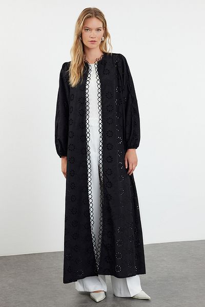 Trendyol Modest Schwarzer Leinenbrode - Mütze, Ferace und Abaya TCTSS24KF00052