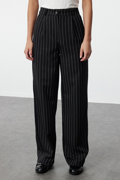 Trendyol Collection Панталон с широки черни райета с висока талия - TWOSS22PL0100