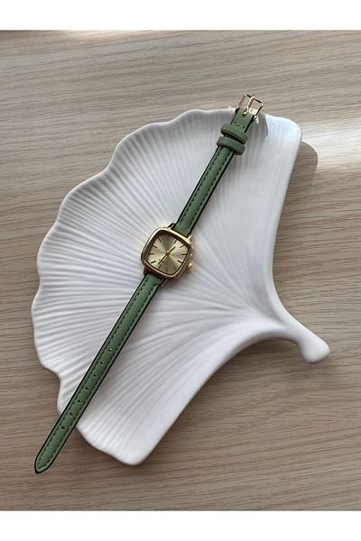 QUARTZ Retro Minimal Thin Leather Cord Women's Wristwatch