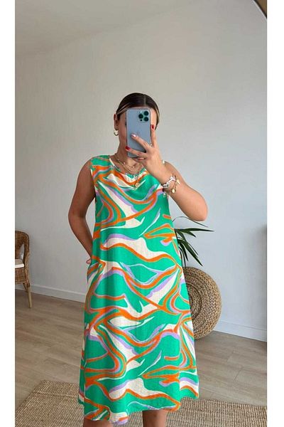 BEBE PLUS Green Color Gradient Pocket Dress