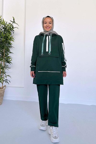 Ka Hijab Emerald Kangaroo Two Thread Set with Pocket Stripe