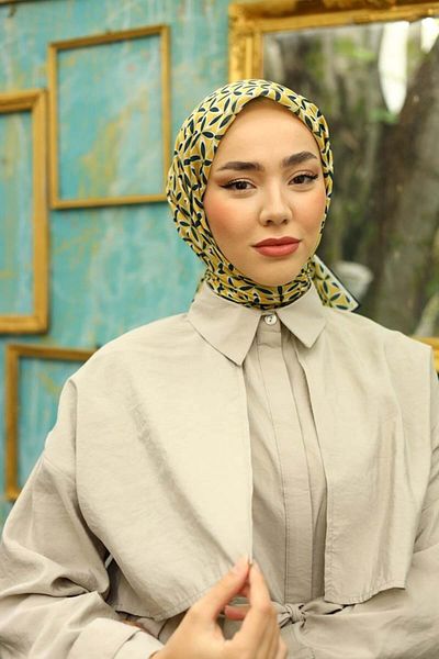 Silk Home 73058-41 Model Soft Scarf